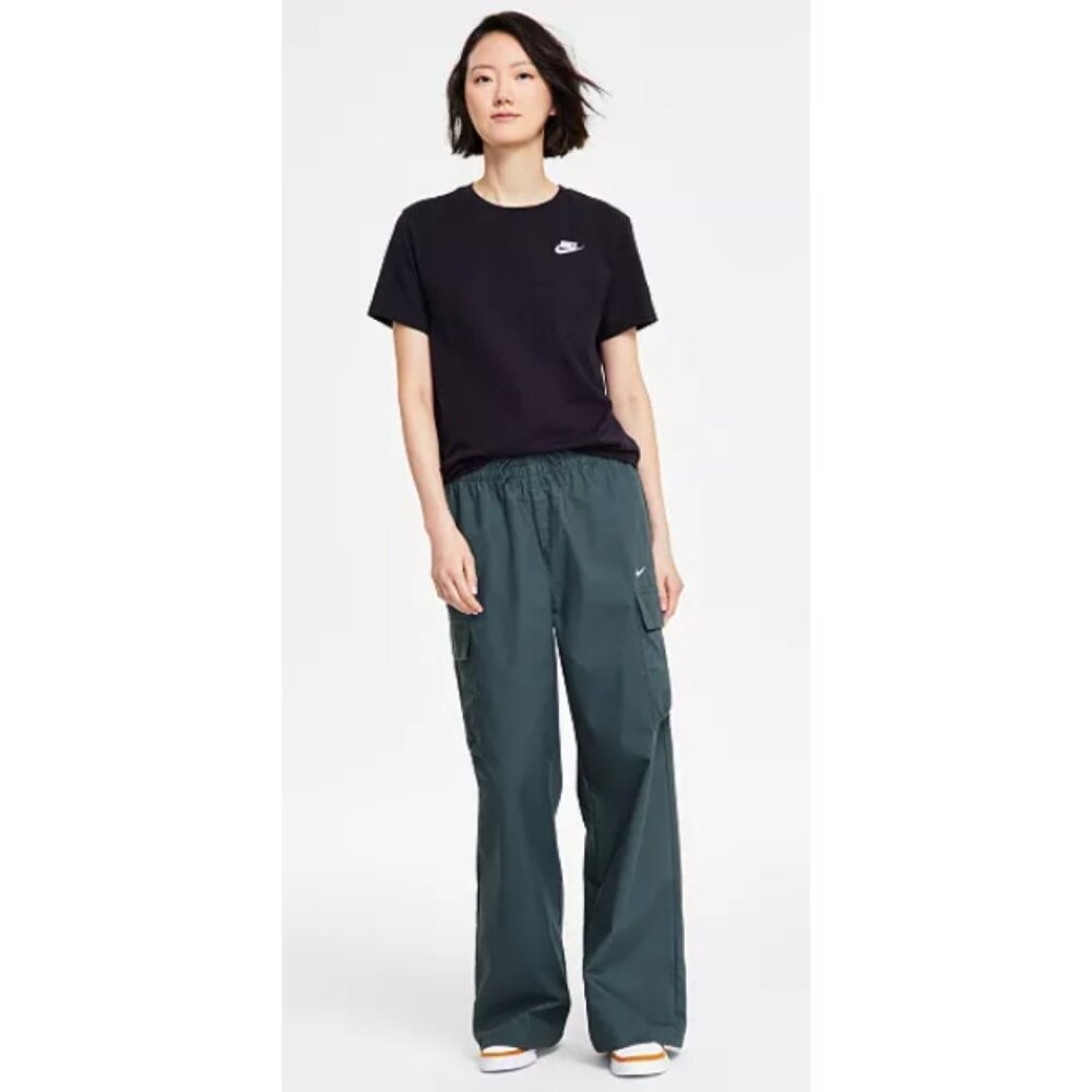 Nike Sportswear Women's Mid-Rise Oversized Woven Cargo Pant Size S in Vintg/Sail - Picture 2 of 2